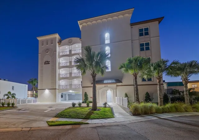 2nd image of 211 Dolphin Pt #201, Clearwater Beach, FL 33767 | MLS# TB8485670