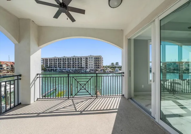 4th image of 211 Dolphin Pt #201, Clearwater Beach, FL 33767 | MLS# TB8485670