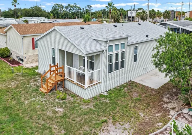 Photo 3 of Sale Pending at 209 S Port Royal Ln, Apollo Beach, FL 33572 | MLS# TB8485675 | Listing updated on 2026-09-30