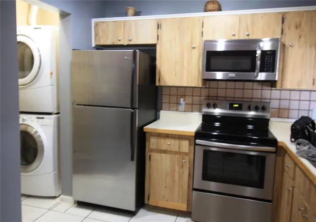 Listing Photo 4 - Condo for sale in building located at 5208 Via Hacienda Cir, Orlando, FL 32839 - Unit #A201