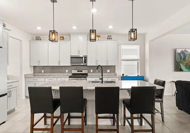Photo 3 of Single family home for sale at 660 Big Pine Ave, Minneola, FL 34715 | MLS# O6390006 | Listing updated on 2026-09-12