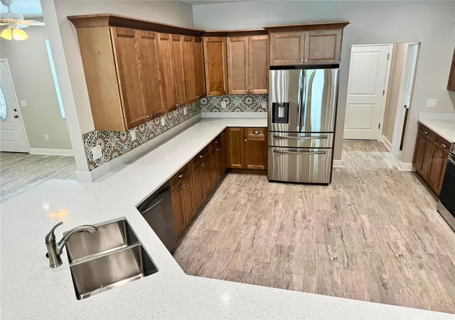 5th image of 37549 Teri Ct, Dade City, FL 33525 | MLS# TB8485739