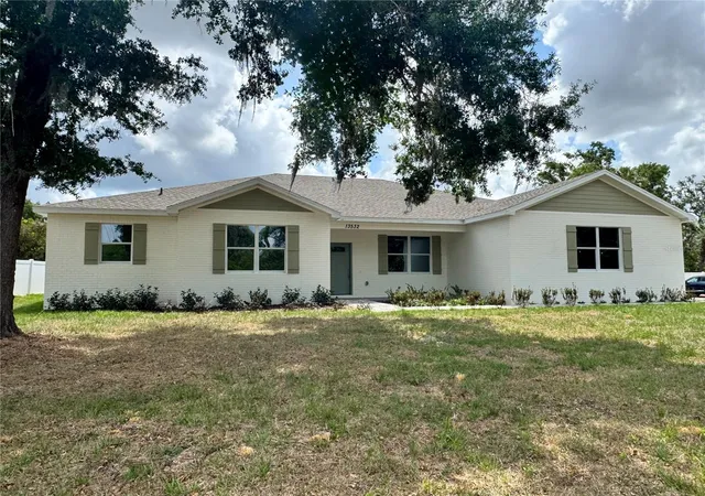2nd image of 13532 14th St, Dade City, FL 33525 | MLS# TB8485742