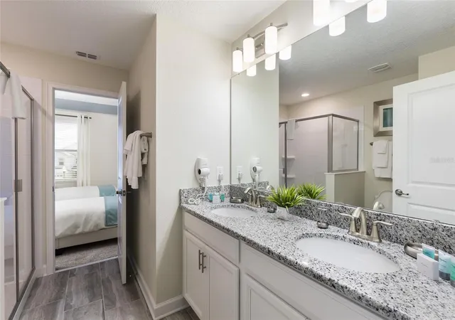 3rd image of 9045 Stinger Dr, Davenport, FL 33896 | MLS# S5145641