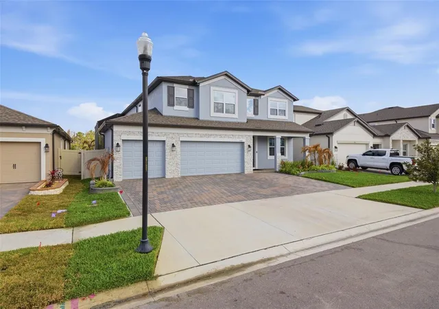 2nd image of 7771 Notched Pine Bnd, Wesley Chapel, FL 33545 | MLS# TB8485776