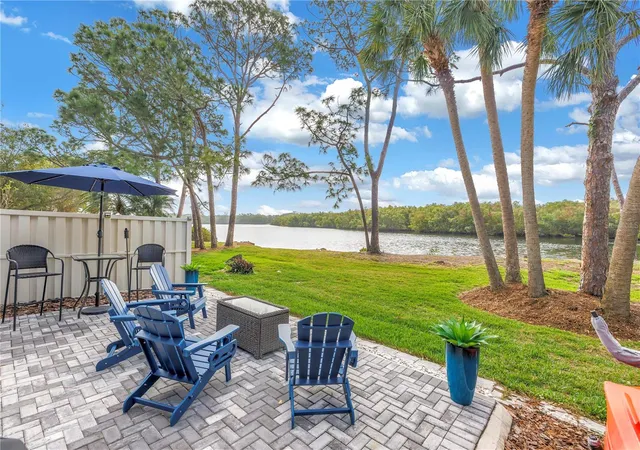 Homes for sale in St Petersburg, FL | 912 Myakka Ct Ne, St Petersburg, FL 33702 | MLS# TB8485790