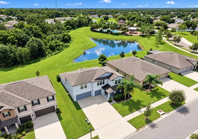 Photo 4 of Single family home for sale at 6342 Cobble Bliss St, Zephyrhills, FL 33541 | MLS# TB8485799 | Listing updated on 2026-10-06