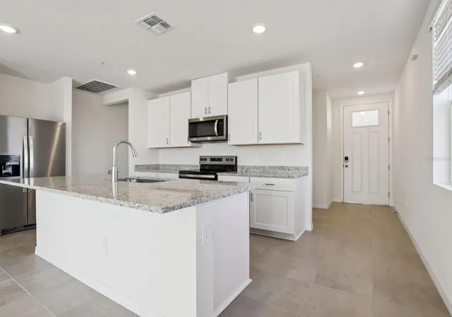 Photo 3 of Single family home for sale at 11337 Bellewood Ter, Parrish, FL 34219 | MLS# TB8485818 | Listing updated on 2026-10-07