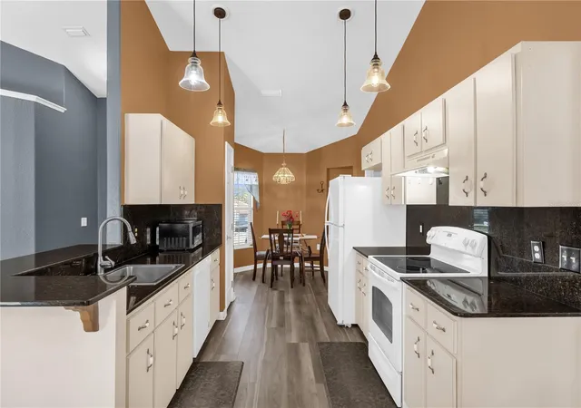 Photo 2 of Single family home for sale at 8506 Sw 136th Loop, Ocala, FL 34473 | MLS# G5109472 | Listing updated on 2026-10-17