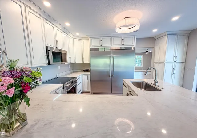 Photo 1 of Single family home for sale at 410 SW 56th Avenue, Plantation, FL 33317 | MLS# TB8485847 | Listing updated on 2026-08-17