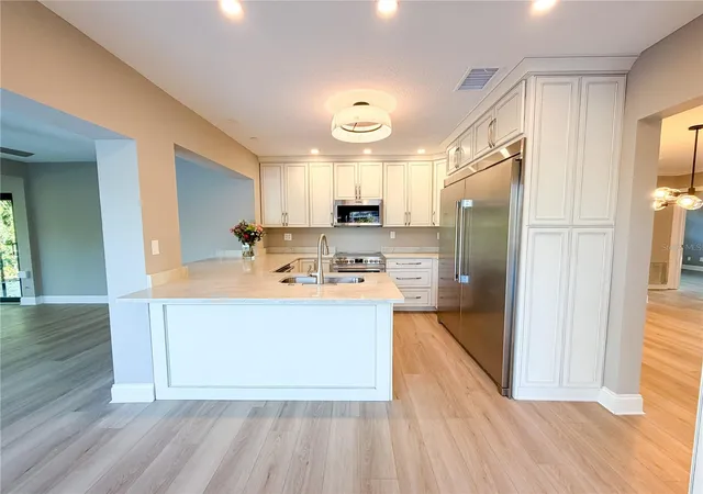 Photo 2 of Single family home for sale at 410 SW 56th Avenue, Plantation, FL 33317 | MLS# TB8485847 | Listing updated on 2026-08-17