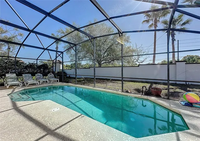 Photo 2 of Single family home for sale at 110 Rubino Dr, Davenport, FL 33837 | MLS# S5145660 | Listing updated on 2026-09-19