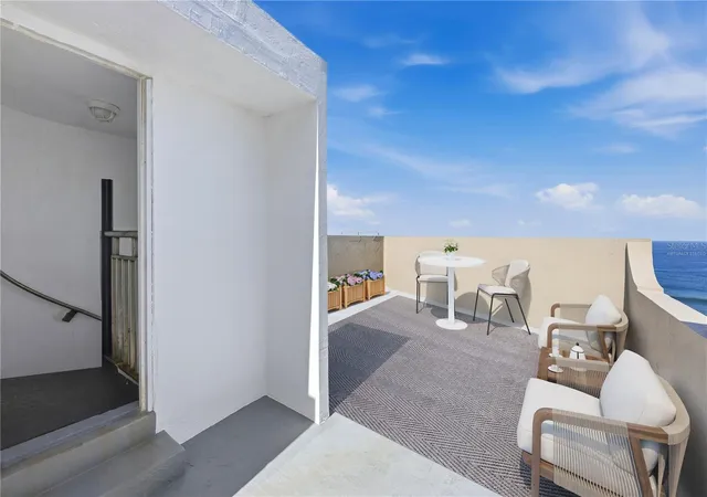 Photo 2 of Multi family home for sale at 418-419 Norzagaray And Sol Sts, San Juan, PR 00901 | MLS# PR9119876 | Listing updated on 2026-04-09