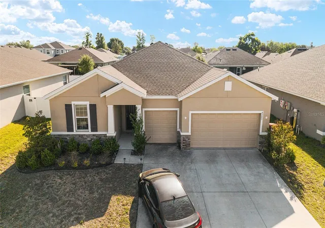 Photo 1 of Single family home for sale at 8285 SW 58th Avenue, Ocala, FL 34476 | MLS# OM720693 | Listing updated on 2026-09-30