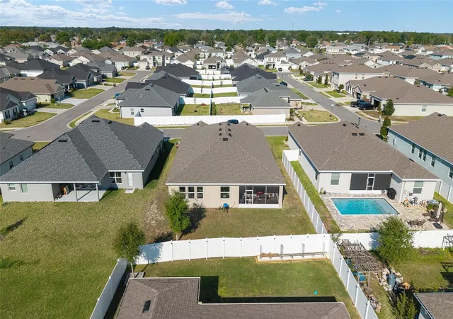 Photo 2 of Single family home for sale at 8285 SW 58th Avenue, Ocala, FL 34476 | MLS# OM720693 | Listing updated on 2026-09-30