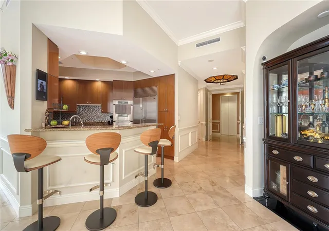5th image of 35 Watergate Dr #1506, Sarasota, FL 34236 | MLS# A4685943