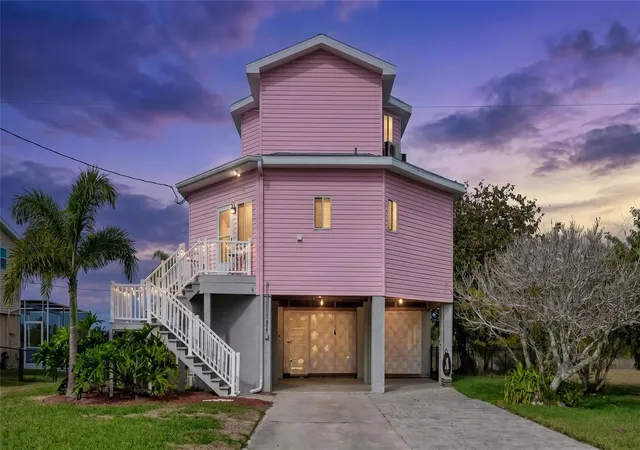 Homes for sale in Hernando Beach, FL | 3460 Crape Myrtle Dr, Hernando Beach, FL 34607 | MLS# TB8485904