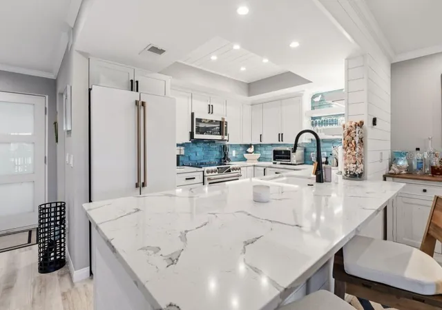 1st image of 2055 Gulf Of Mexico Dr #G2-213, Longboat Key, FL 34228 | MLS# TB8485915