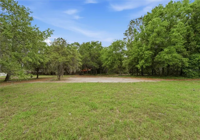 Photo 3 of Single family home for sale at 1516 Pine Is Rd, Kissimmee, FL 34744 | MLS# S5145674 | Listing updated on 2026-08-28