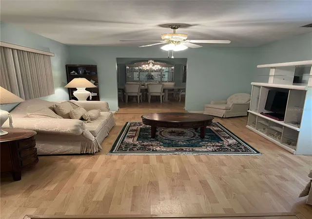 4th image of 608 Knowles Rd, Brandon, FL 33511 | MLS# TB8485980
