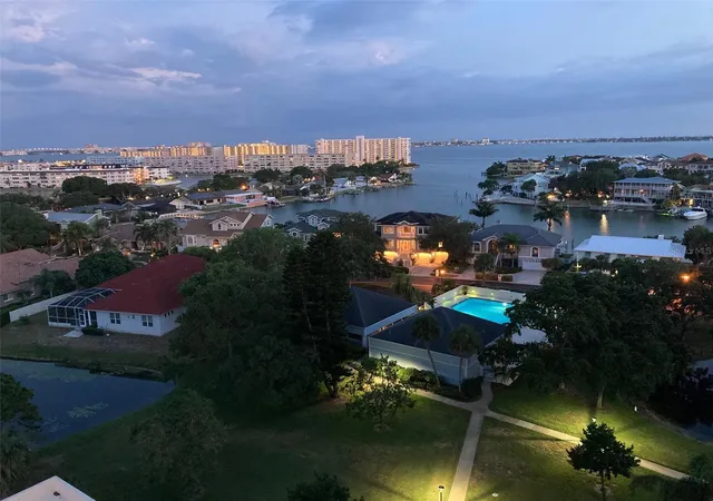 2nd image of 5940 Pelican Bay Plz S, GULFPORT, FL 33707