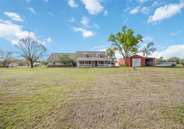 Homes for sale in Sarasota, FL | 16031 Winburn Dr S, Sarasota, FL 34240 | MLS# A4685972