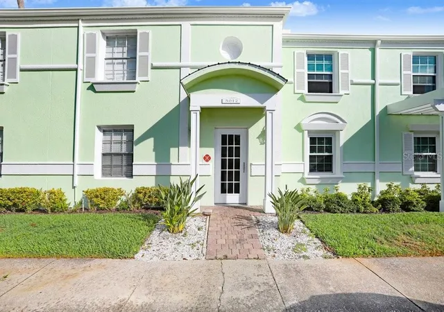 Photo 2 of Condo for sale at 5012 Starfish Dr Se #B, Saint Petersburg, FL 33705 | MLS# TB8486049 | Listing updated on 2026-09-03