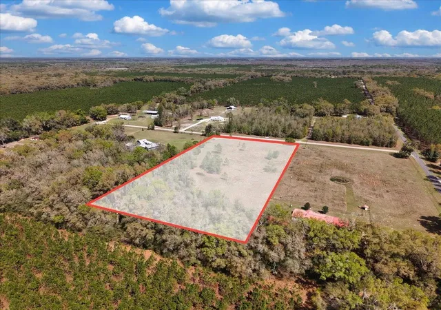 2nd image of 17350 Nw 1st Ave, Trenton, FL 32693 | MLS# GC538418