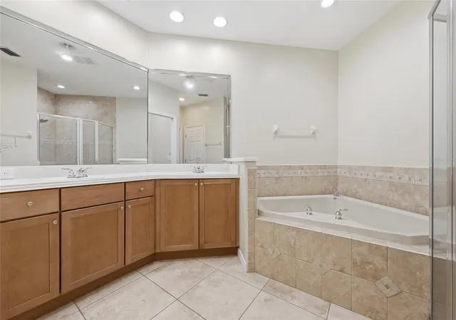 5th image of 8718 The Esplanade, Orlando, FL 32836