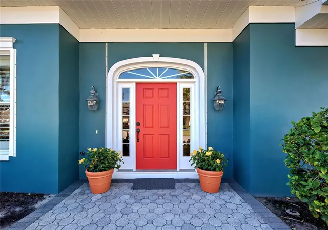 3rd image of 16 Gulf Manor Dr, Venice, FL 34285 | MLS# N6143388