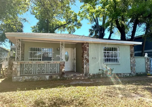 39th image of 505 E Columbus Dr, Tampa, FL 33602 | MLS# TB8486085