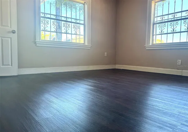 3rd image of 505 E Columbus Dr, Tampa, FL 33602 | MLS# TB8486085