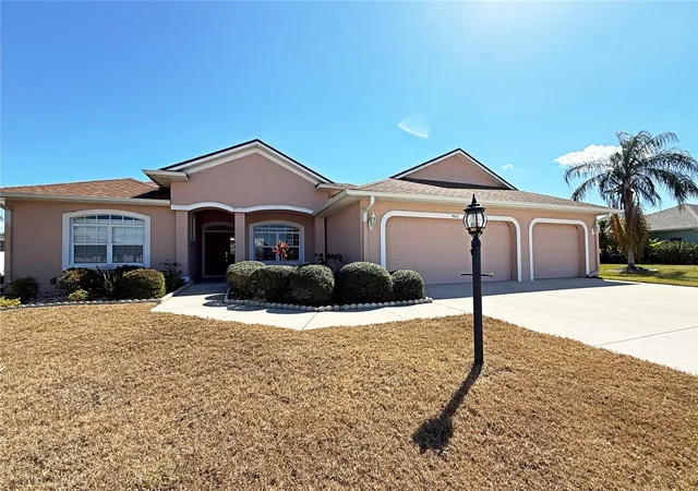 Photo 3 of Single family home for sale at 9011 Province St, Sarasota, FL 34240 | MLS# TB8486094 | Listing updated on 2026-07-02