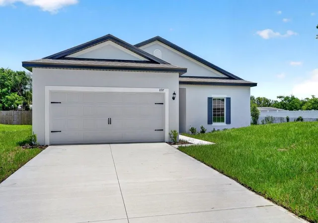 Photo 4 of Sale Pending at 897 Picasso Ave, Deltona, FL 32725 | MLS# V4947878 | Listing updated on 2026-08-24