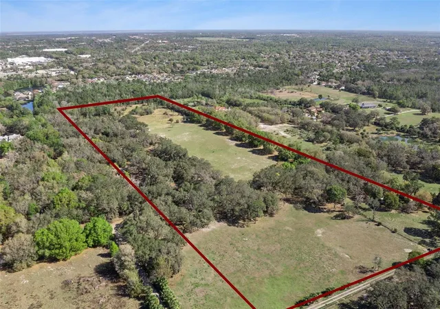 Photo 3 of Land for sale at Lot 3 Oak Holw, Oviedo, FL 32765 | MLS# O6390276 | Listing updated on 2026-08-24