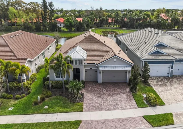 Photo 3 of Single family home for sale at 5745 Long Shore Loop, Sarasota, FL 34238 | MLS# A4686023 | Listing updated on 2026-09-13