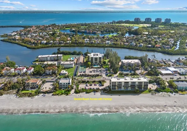 Homes for sale in Longboat Key, FL | 3240 Gulf Of Mexico Dr #B402, Longboat Key, FL 34228 | MLS# A4686024