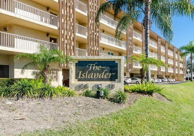 2nd image of 105 Island Wy #143, Clearwater Beach, FL 33767 | MLS# TB8486122