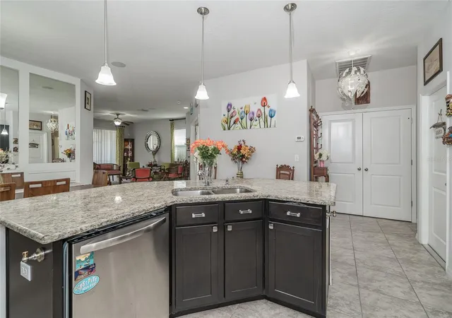 5th image of 32863 Woodthrush Wy, Wesley Chapel, FL 33545 | MLS# TB8486125