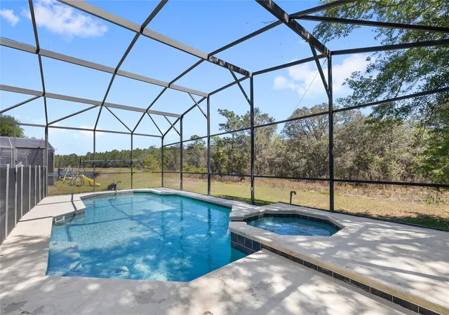 Photo 2 of Single family home for sale at 16943 Sunrise Vista Dr, Clermont, FL 34714 | MLS# O6390340 | Listing updated on 2026-09-01