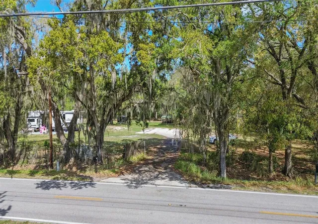 Photo 1 of Land for sale at 2015 W Socrum Loop Rd, Lakeland, FL 33810 | MLS# TB8486191 | Listing updated on 2026-09-29