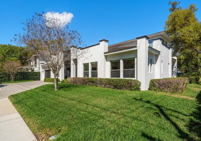 Homes for sale in Tampa, FL | 3901 W Granada St, Tampa, FL 33629 | MLS# TB8486219