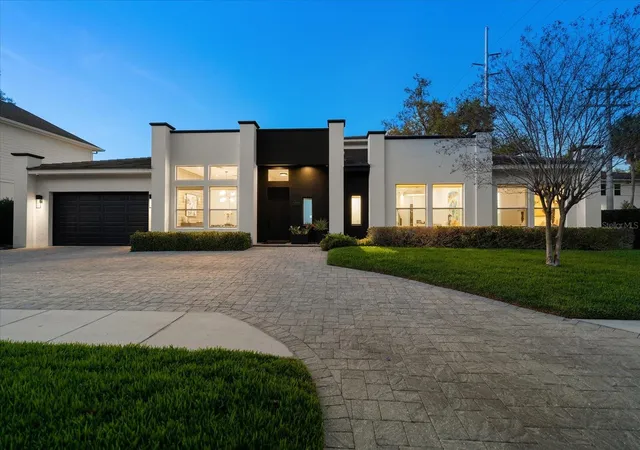 Homes for sale in Tampa, FL | 3901 W Granada St, Tampa, FL 33629 | MLS# TB8486219