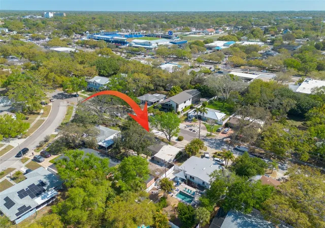 3rd image of 200 Broadway, Dunedin, FL 34698 | MLS# TB8486268