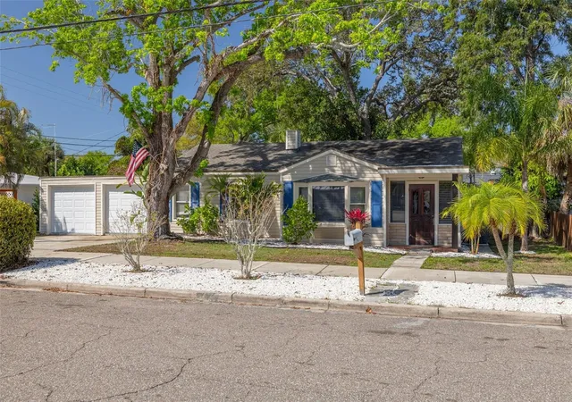 4th image of 200 Broadway, Dunedin, FL 34698 | MLS# TB8486268