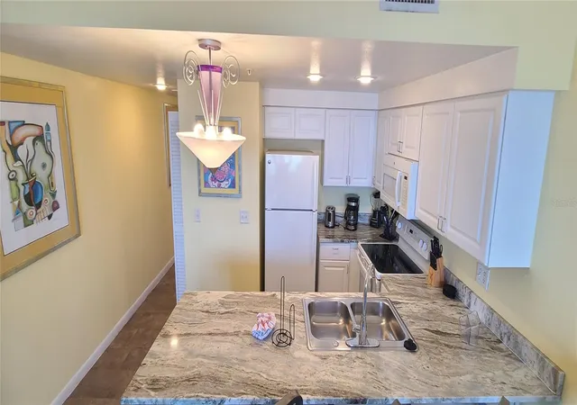 4th image of 300 N Atlantic Ave, DAYTONA BEACH, FL 32118