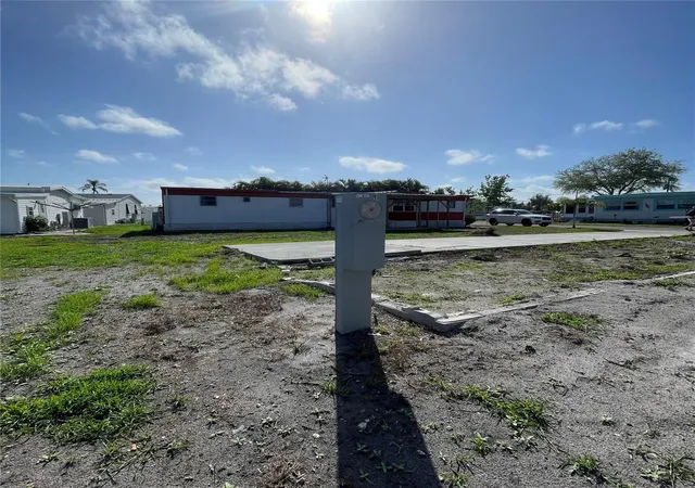 Photo 4 of Land for sale at 420 49th Street E #13, Palmetto, FL 34221 | MLS# A4686085 | Listing updated on 2026-09-23