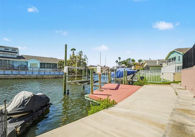 Photo 3 of Single family home for sale at 6340 Spoonbill Dr, New Port Richey, FL 34652 | MLS# TB8486304 | Listing updated on 2026-10-21