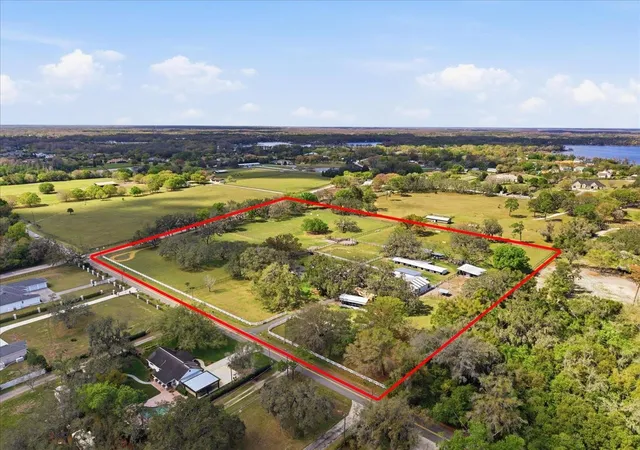 3rd image of 9449 Roberts Rd, Odessa, FL 33556 | MLS# TB8486319