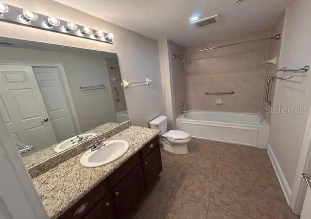 2nd image of 225 W Seminole Blvd, SANFORD, FL 32771